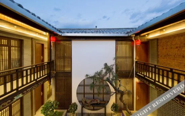 Yinman·Courtyard Yushe Life Aesthetics Designer B&B (Lijiang Old Town Sifang Street)
