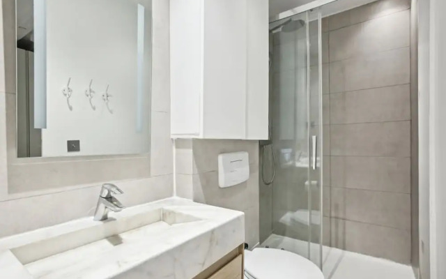 Lavie Maison AC Center of Paris