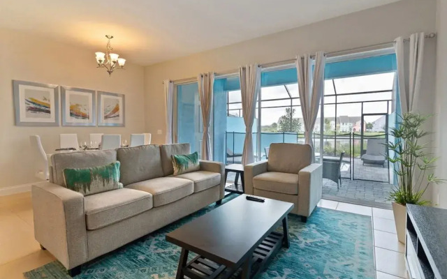 4BR Townhome in Festival