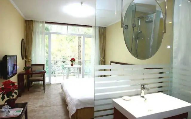 Binjiang Resort Center