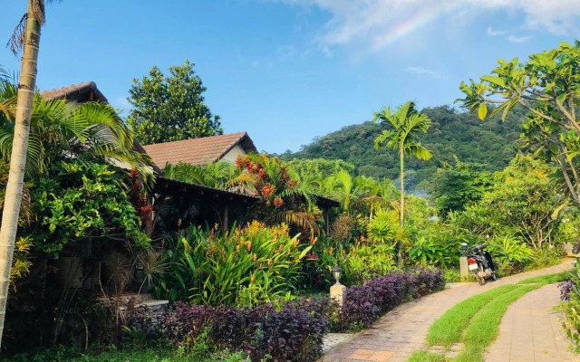 Atmaland Resort