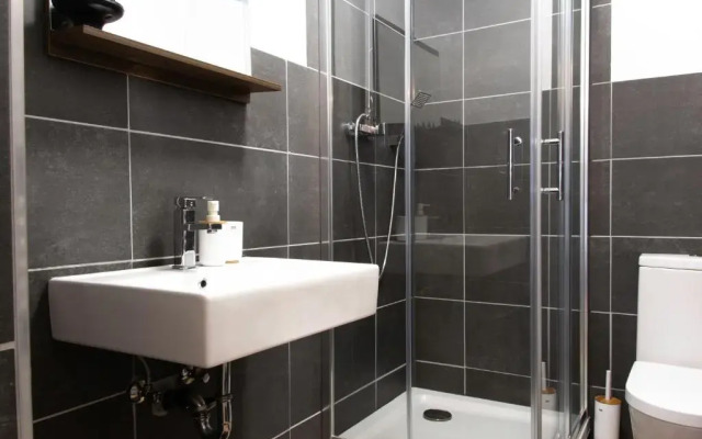 Rooms4ring@ Nürburgring Industrial Design House