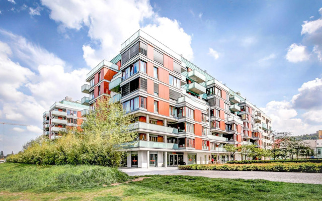 Waterfront Apartments Prague