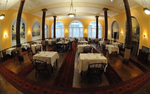 Down Town Association