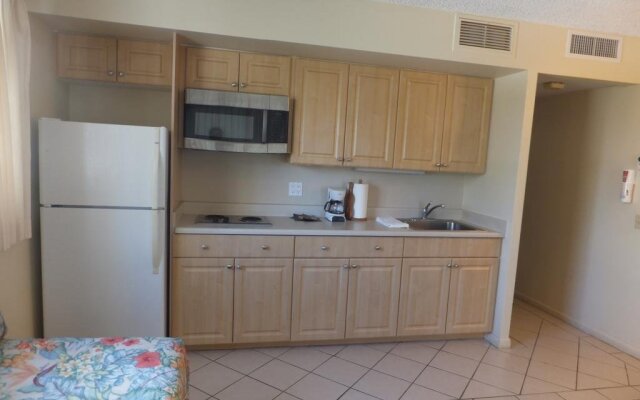 Unipack at Waikiki Park Heights