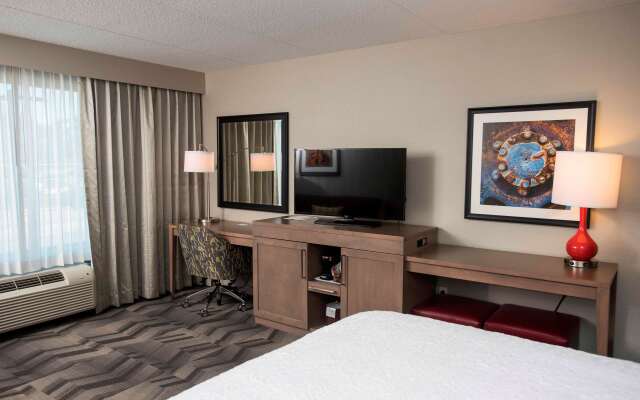 Hampton Inn & Suites by Hilton Thunder Bay