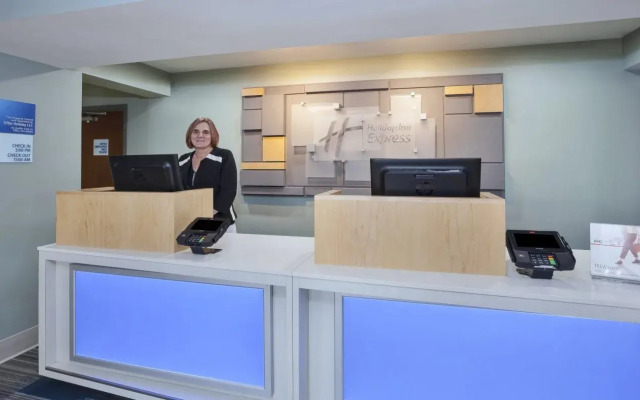 Holiday Inn Express Tiffin by IHG