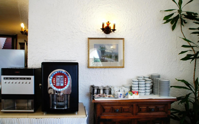 Don Pedro Hotel