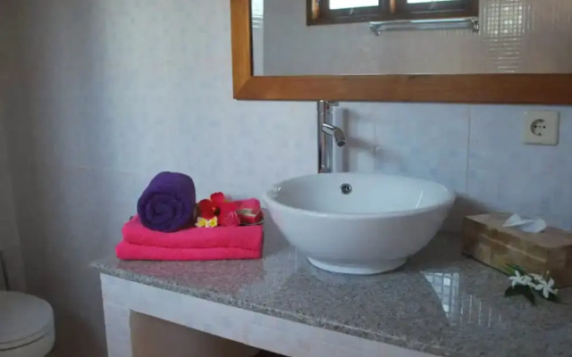 Villa Cerah Beachfront Holiday House