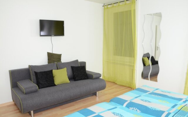 Guesthouse Casa Esperanza Basel