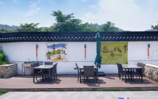 Suzhou Comfortable Residential Accommodation