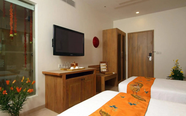 Le Sutra Hotel