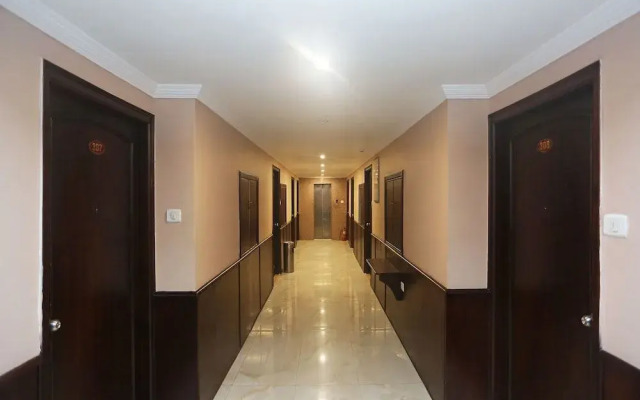 OYO 9537 Hotel Park Grace