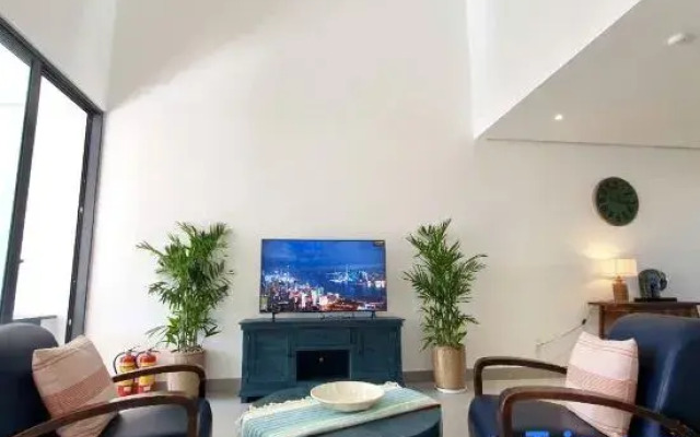 Sunrise Ocean Villa 4BR- Hoi An