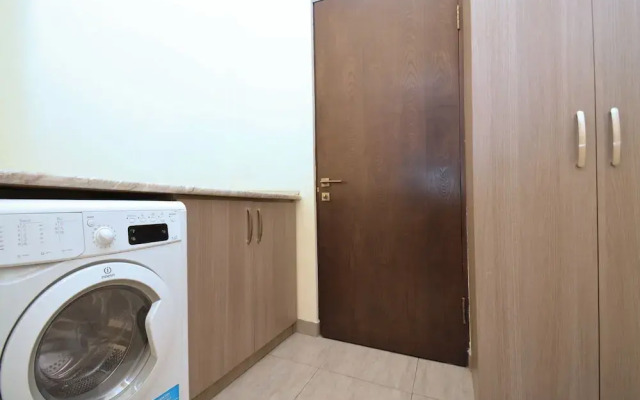 North Ave. Apartments by Luxe Group HH55