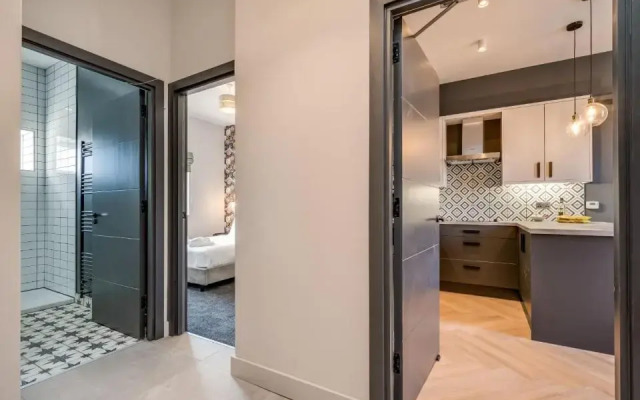 Central Belfast Apartments: University Street