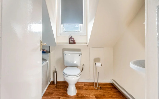 Charlotte's Apartment D