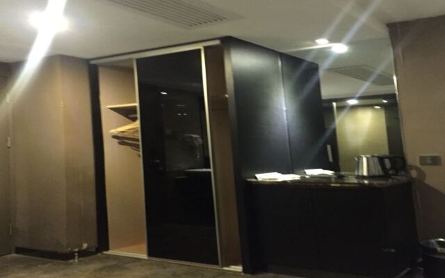 Jinyue Express Hotel(Fuzhou Paiwei)