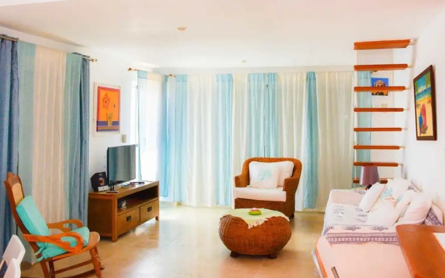 Cadaques Caribe Apartment