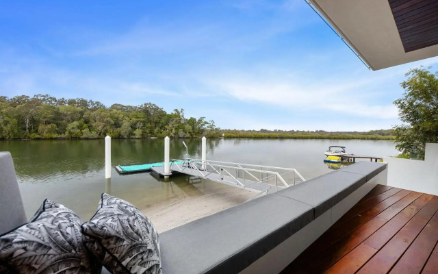 59 Wyuna Drive, Noosa Heads