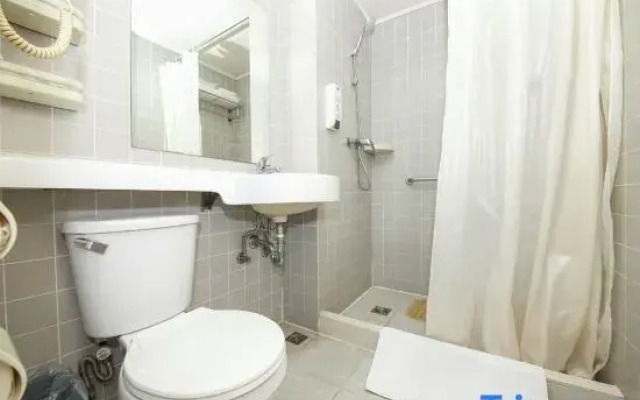 Jinjiang Inn Shaoxing Keqiao World Trade Center Hotel