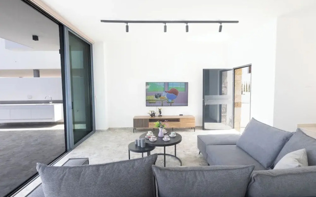 Protaras Aqua Villa Aq05