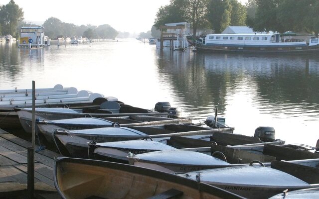 The Relais Henley