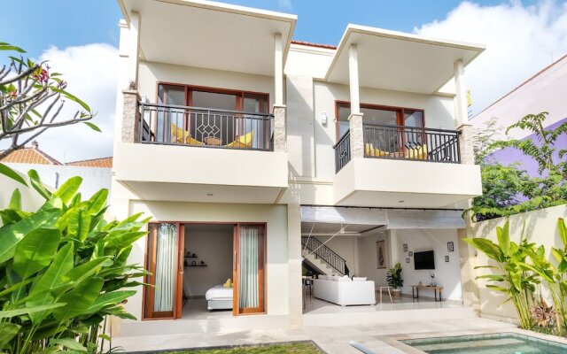 Villa Pineapple Seminyak