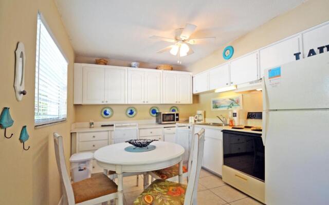 Paradise Beach - East 2414