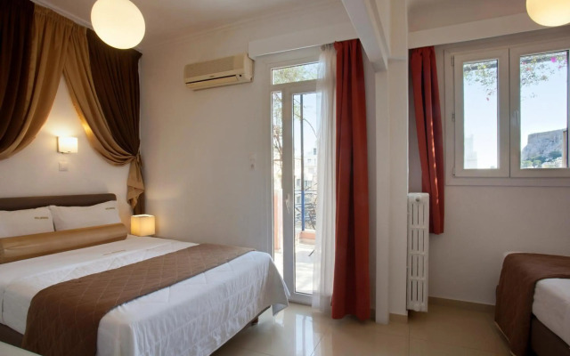 Metropolis Hotel