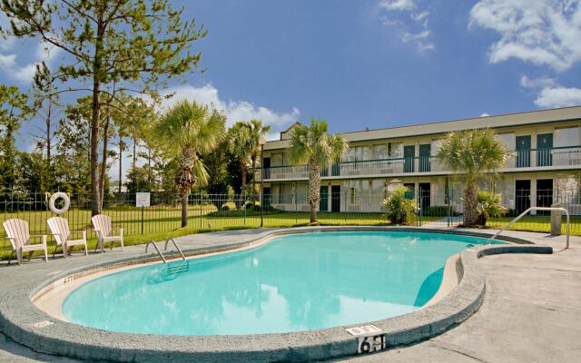 Americas Best Value Inn Marianna
