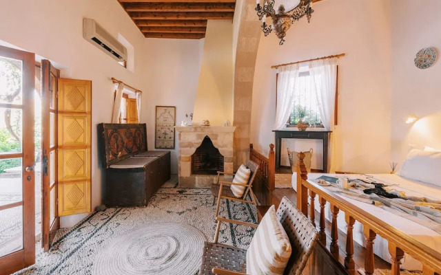 Arte Lindos Villa
