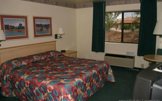 Voyager Resort Inn