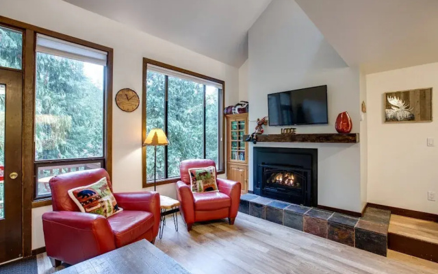 Mt Baker Lodging Condo 06 - Sleeps 5
