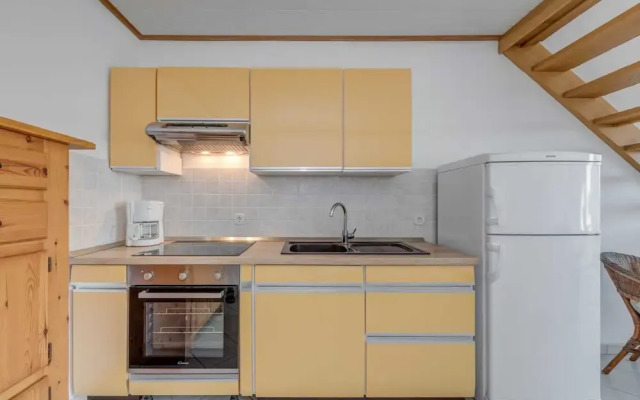 Beachfront apartment Milan with balcony