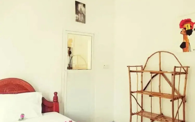 Room-room Ally at the Beach for 2 - 3 gu