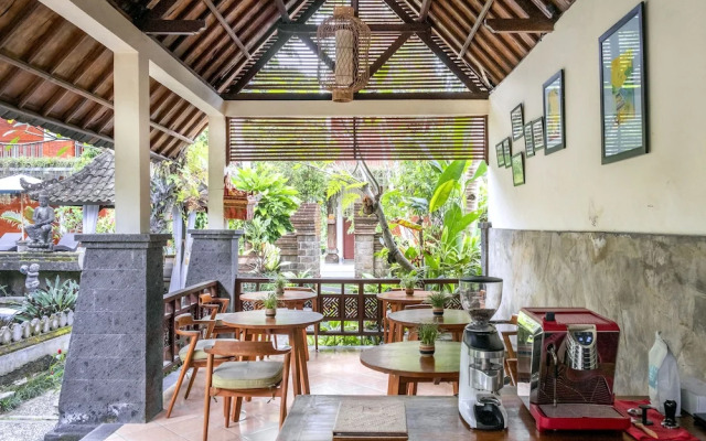 Gunung Merta Bungalows