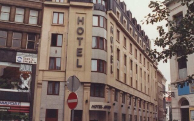 hotelImage