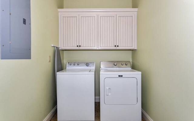 Southern Secret West