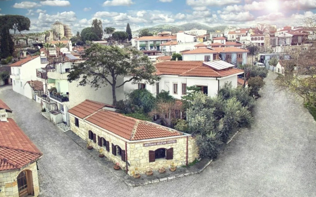 Artemis Selcuk Suites