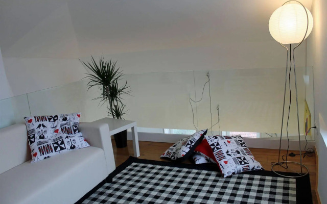 the elevator hostel