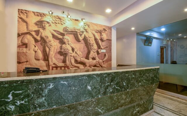 OYO 15199 Hotel Shree Maya