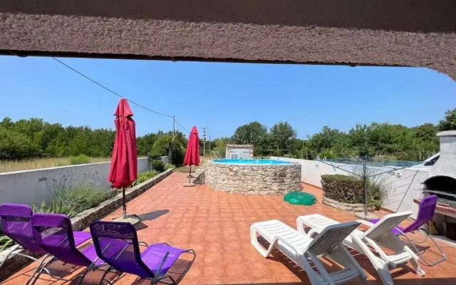 Charming Home With Pool in Barbariga