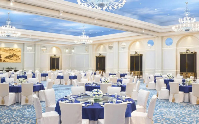 The Azure Qiantang, a Luxury Collection Hotel, Hangzhou