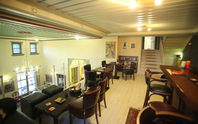 Pirrion Wellness Hotel