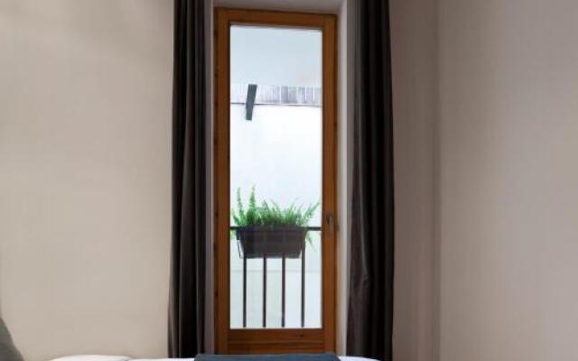 Centric Gracia Apartments