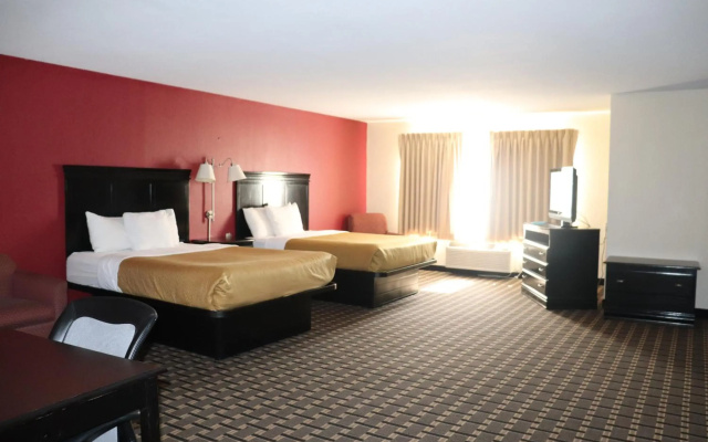 Econo Lodge Inn & Suites Wisconsin Dells