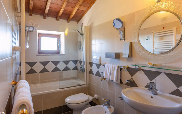 Hotel Casafrassi Wine Resort