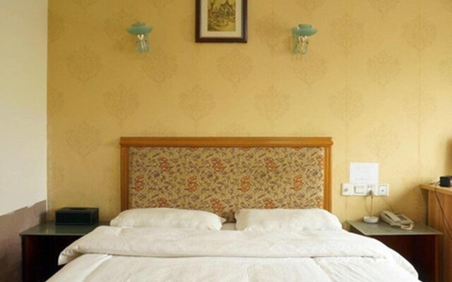 8 Inns Dongguan Qiaotou Branch