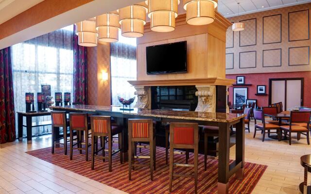 Hampton Inn & Suites by Hilton Langley-Surrey